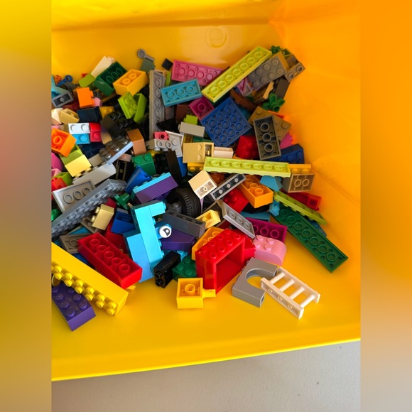 LEGO Assorted Bricks & Storage Box + Holiday Santa Tower - Picture 8 of 15